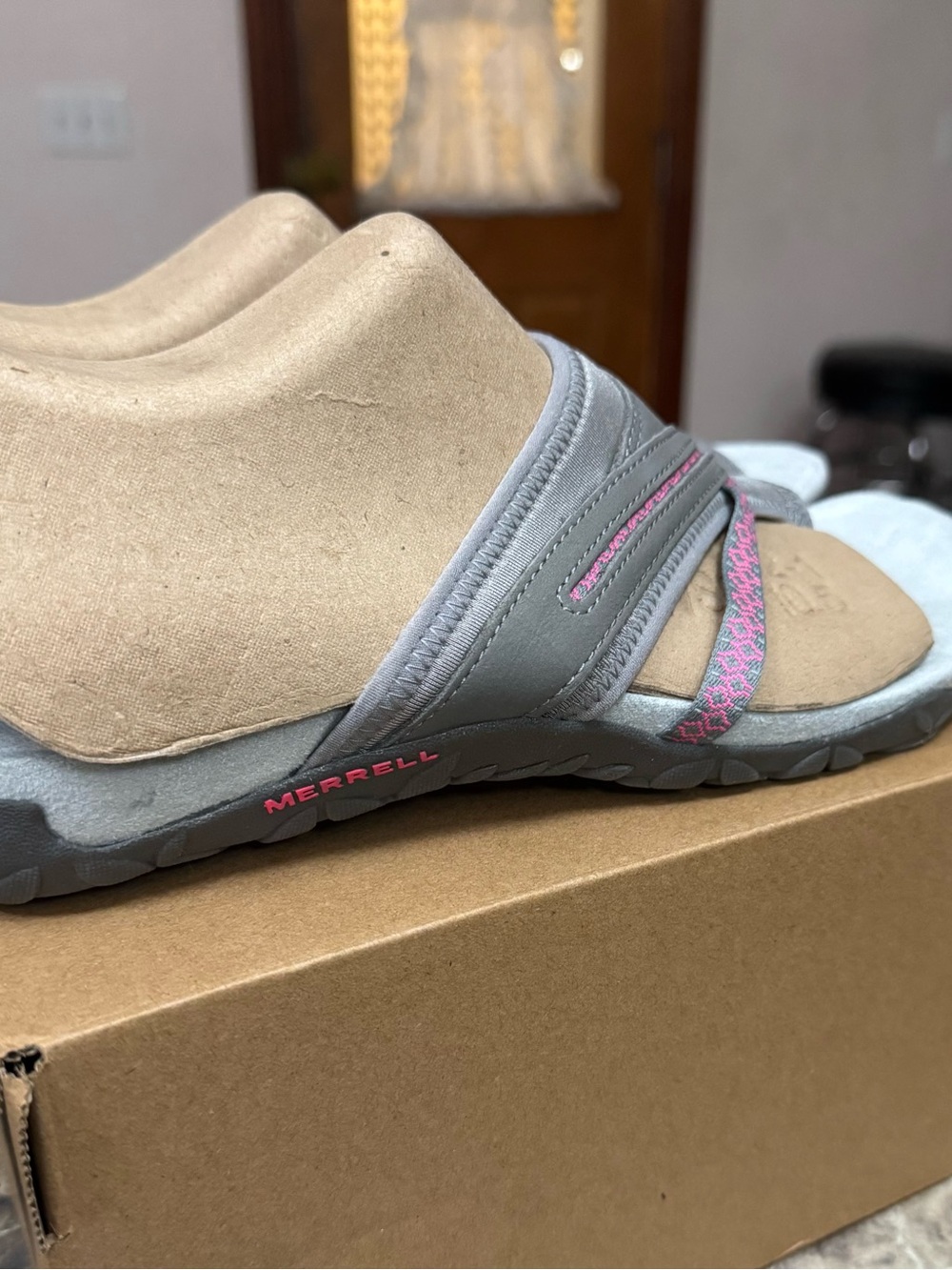 Merrell Women's Gray and Pink Terran Post II Sandals - Picture 4 of 7